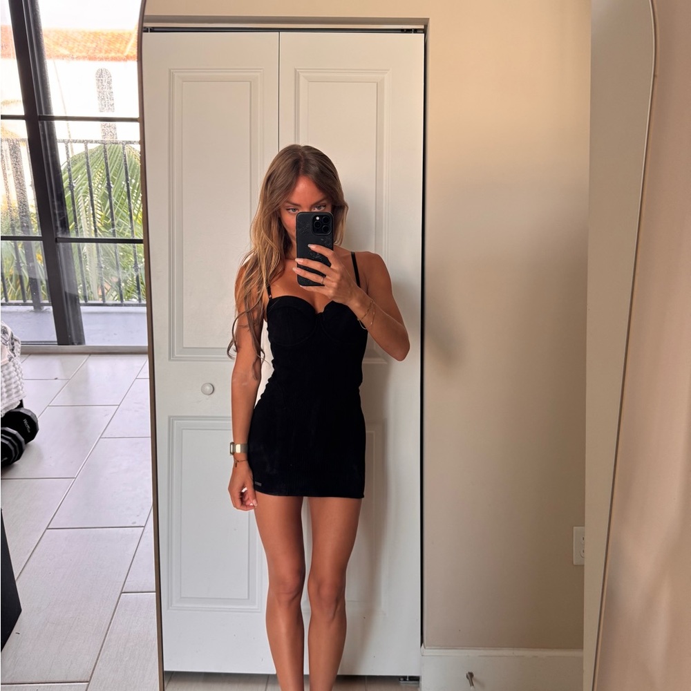 Guess Black Sweetheart Bodycon Mini Dress